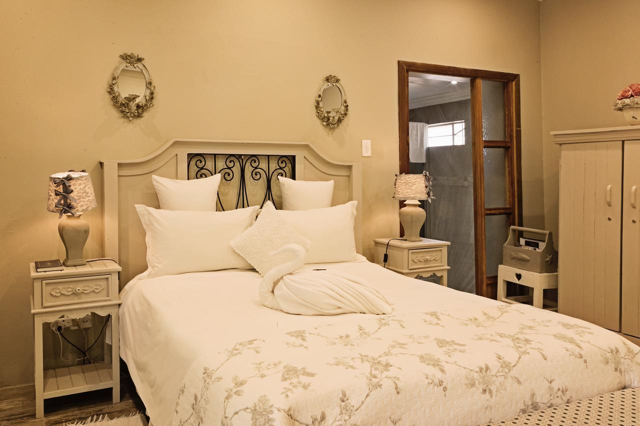De Loft Guesthouse Piet Retief Esterno foto